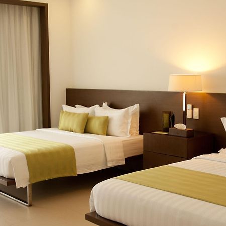 Ciriaco Hotel And Resort Calbayog Exterior foto